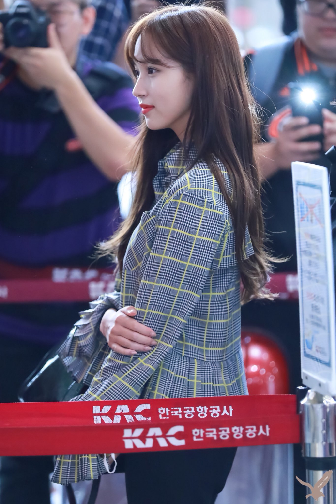 트와이스 미나의 옆태.jpg | 인스티즈