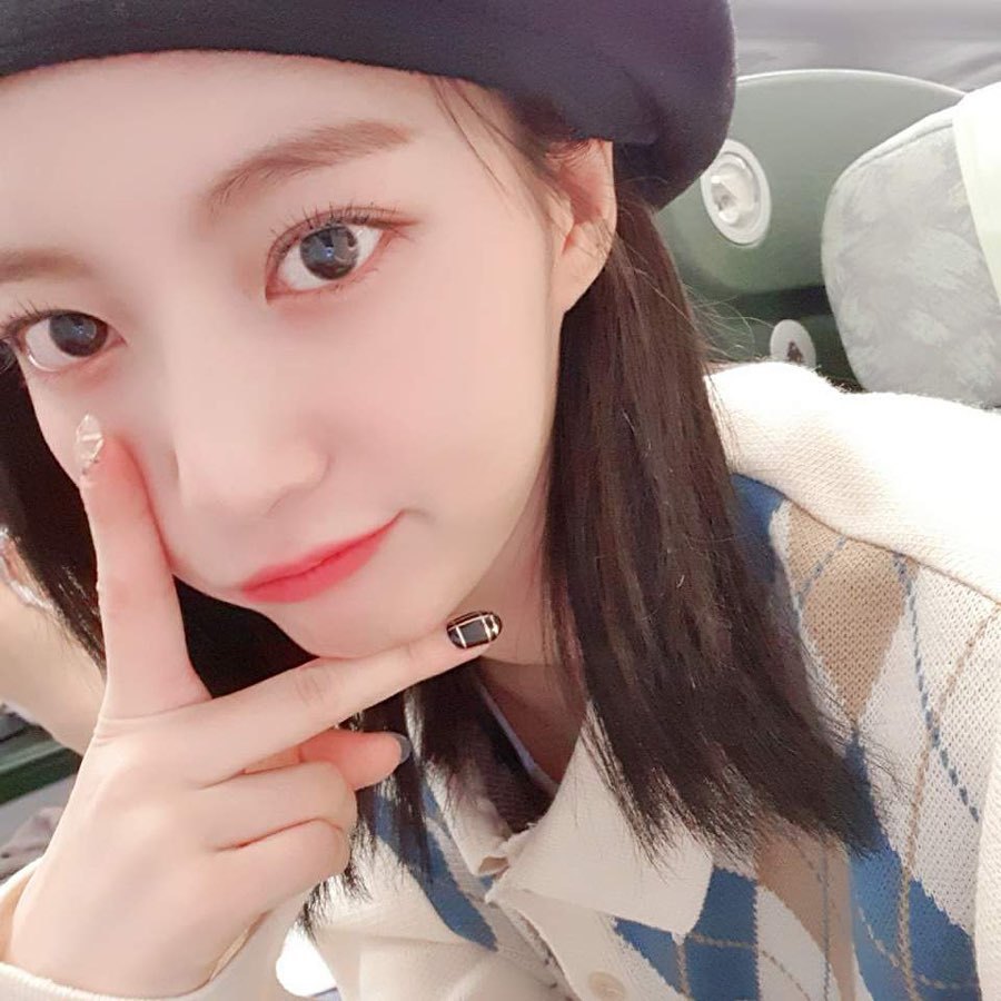 오늘자 오마이걸 비니 | 인스티즈