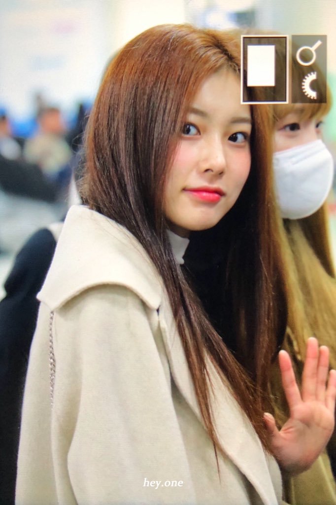 아이즈원 제주 공항 꾸라,혜원,유진,은비.jpg | 인스티즈