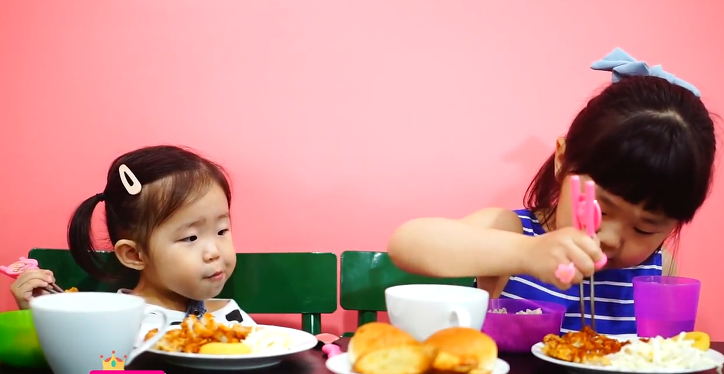 유투브 대란에 급기야 등장한 먹방.jpg | 인스티즈
