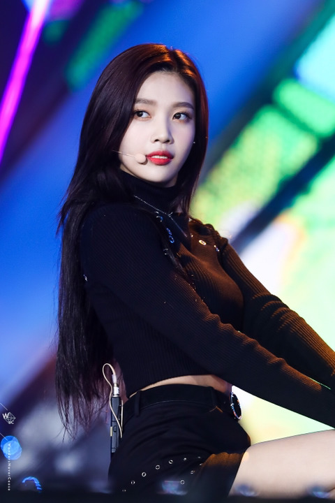 레전드 찍은 코뮤페 올블랙 조이.jpg | 인스티즈