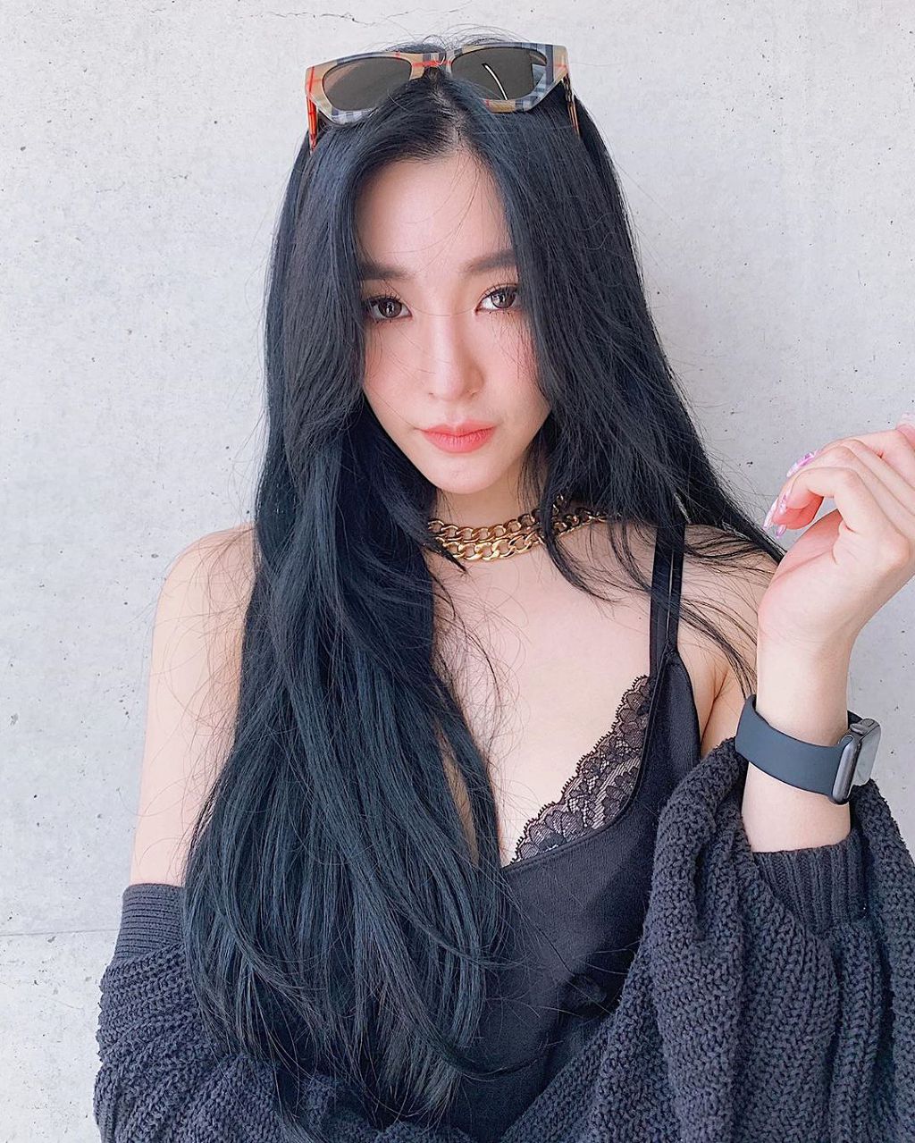 99F5CA4B5F4FFB5608ECF0