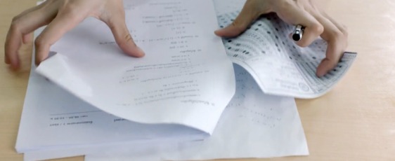 [배드지니어스] 무뚝뚝하지만 친구에게는 다정한 천재고딩.jpggif | 인스티즈