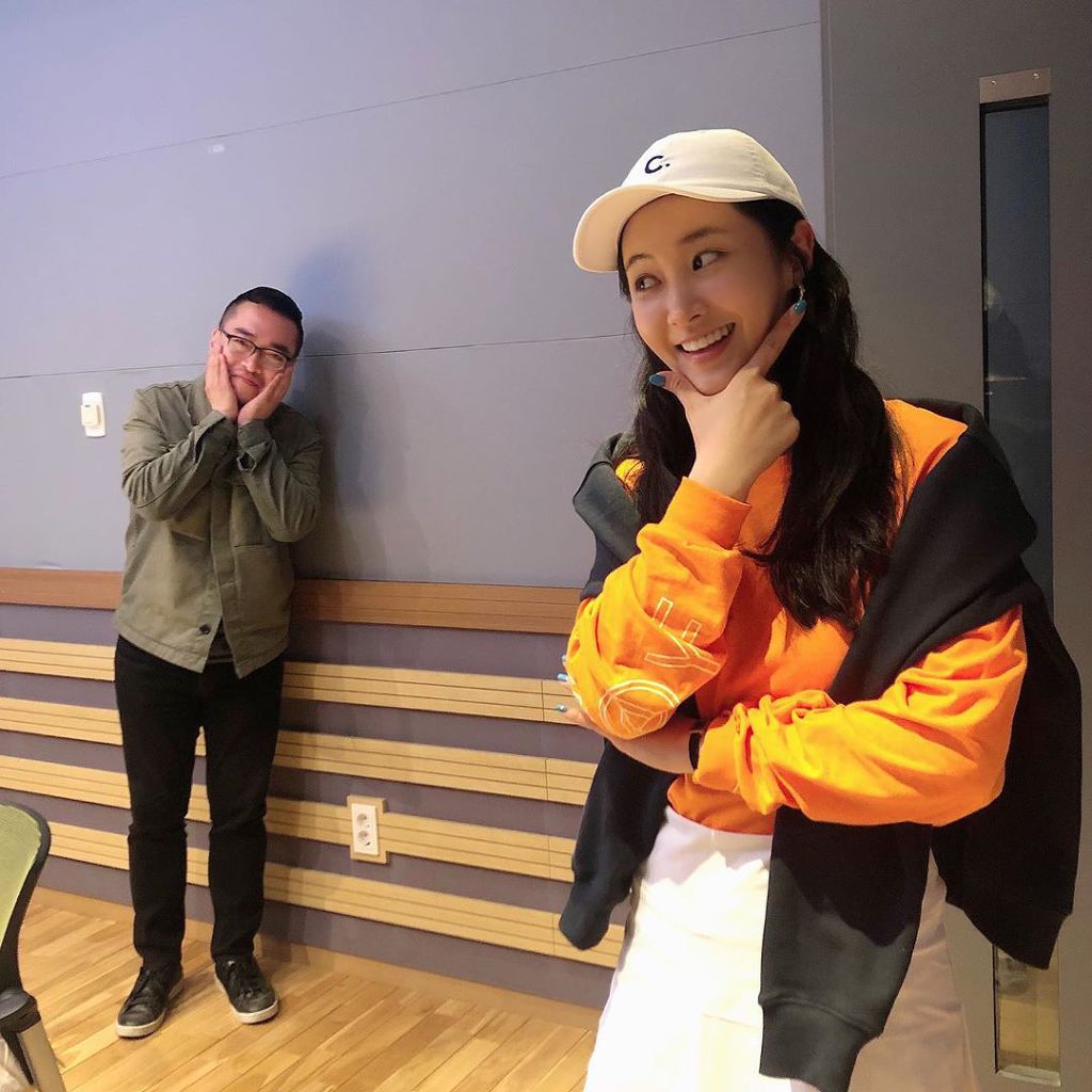 99F91E4A5EB430F01F4945